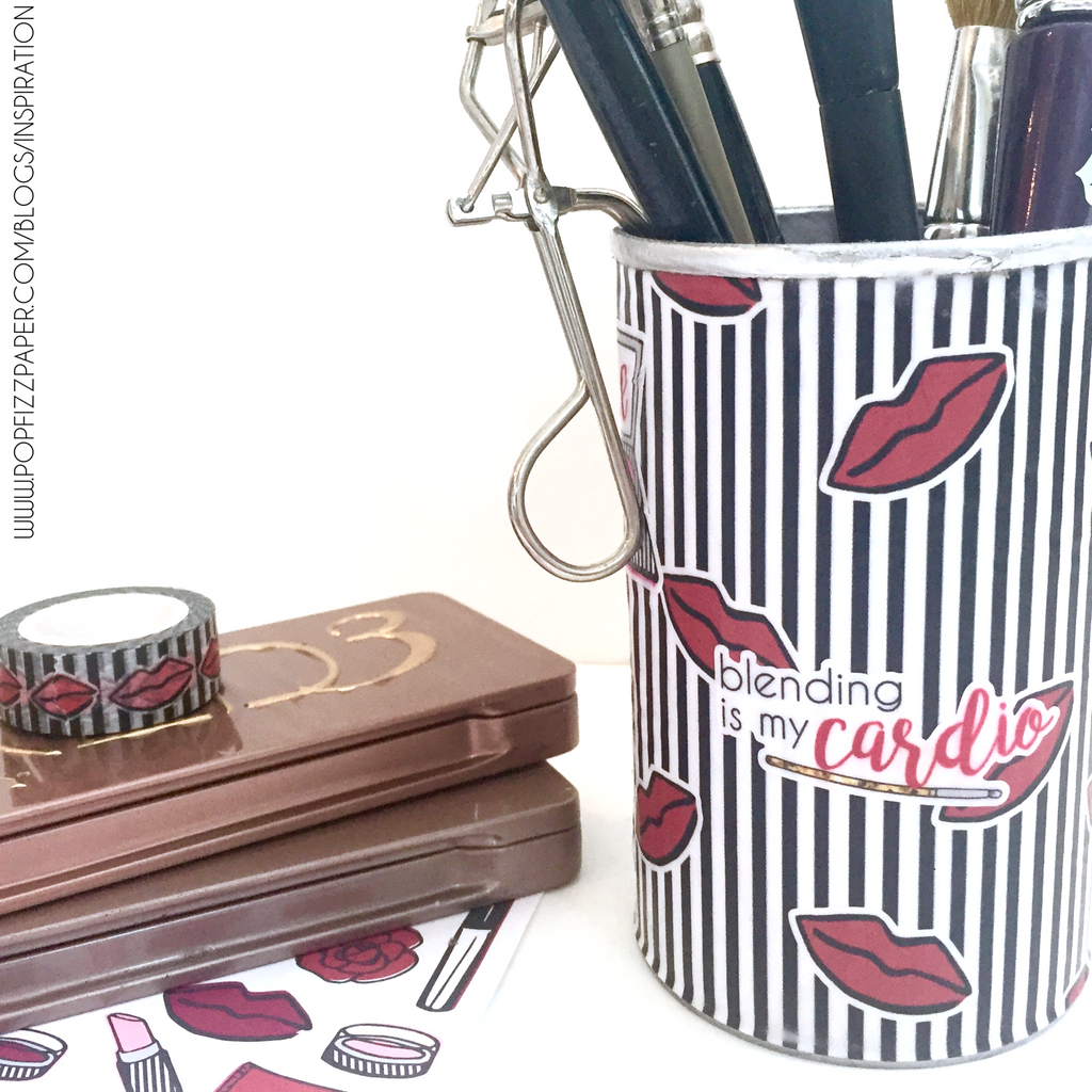 DIY Makeup Brush Holder